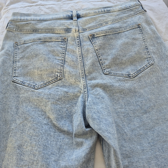 NWT GAP Vintage Slim High Rise Jeans - Picture 3 of 7